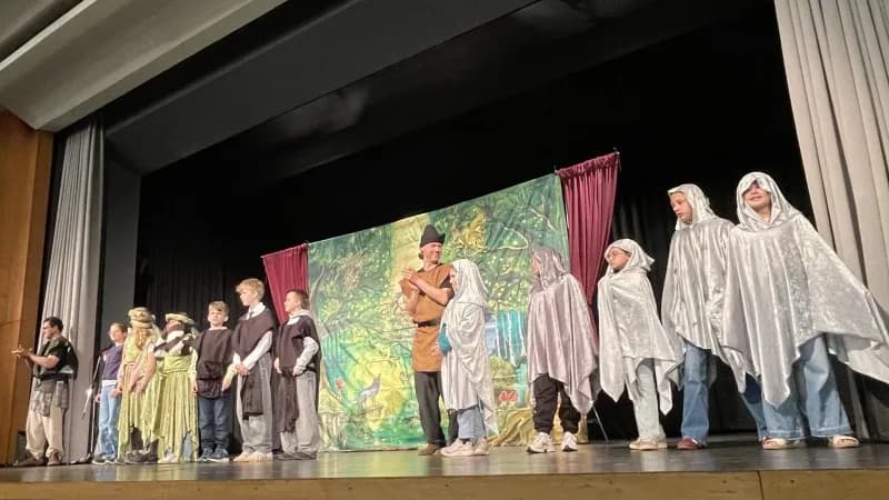 Jäger, Geister und ein Happy-End – Webers Freischütz in unserer Aula