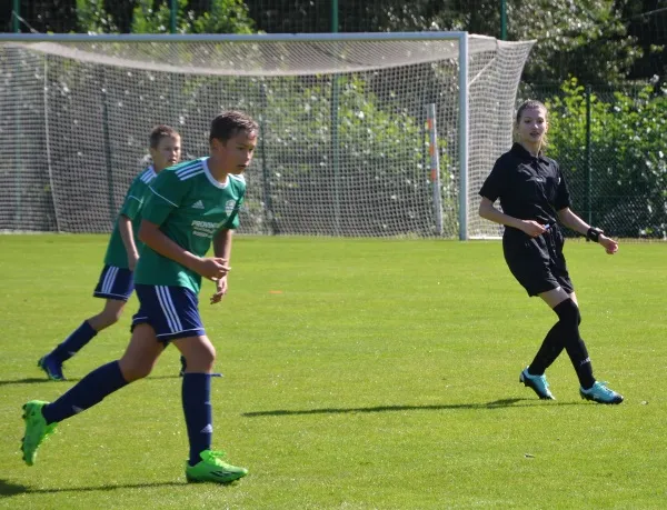 Schiedsrichterin 1